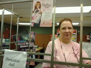 Shirley, an employee at Tom Thumb grocery store in Arlington, Texas, was arrested for a good cause.